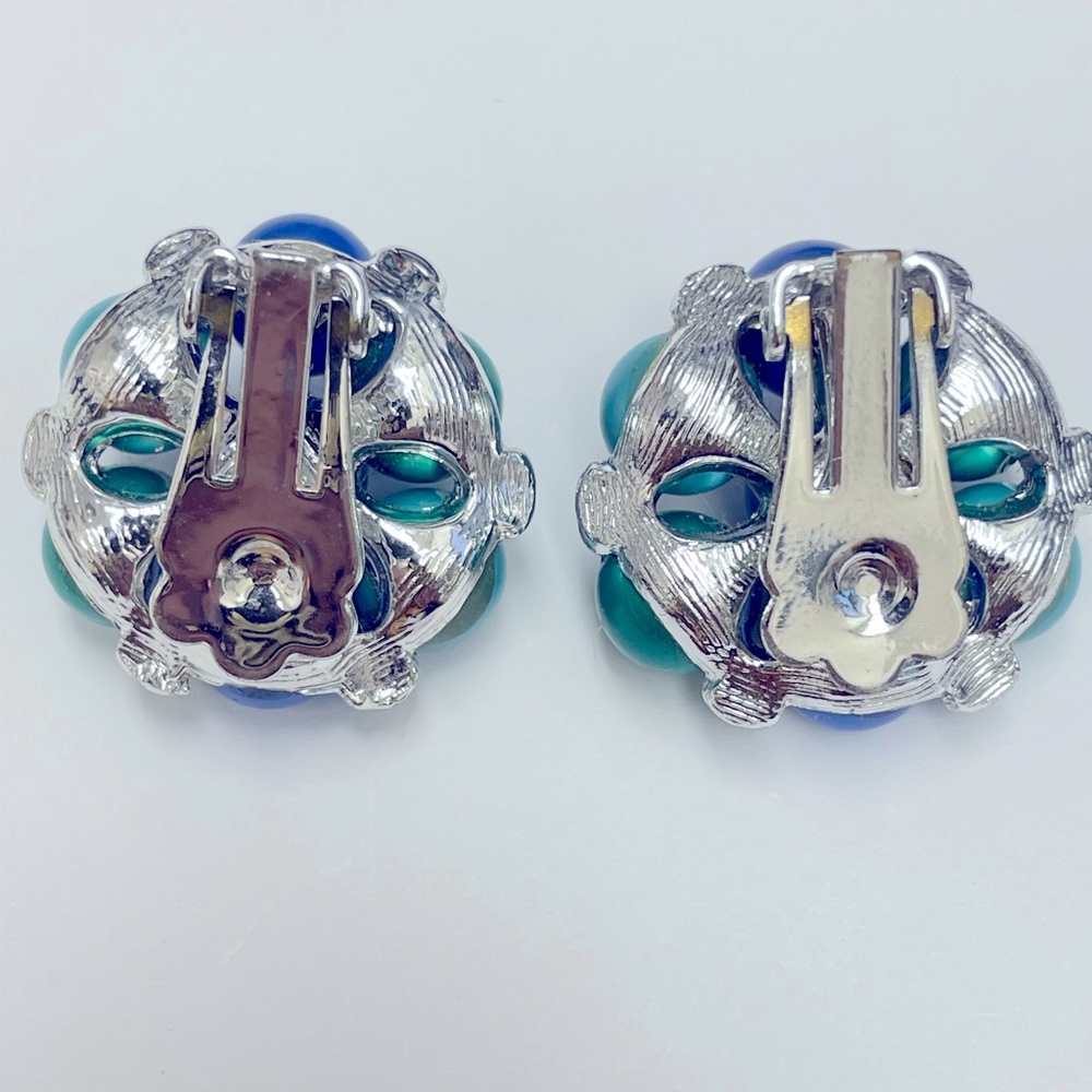 Vintage Earrings - Picture 3 of 4